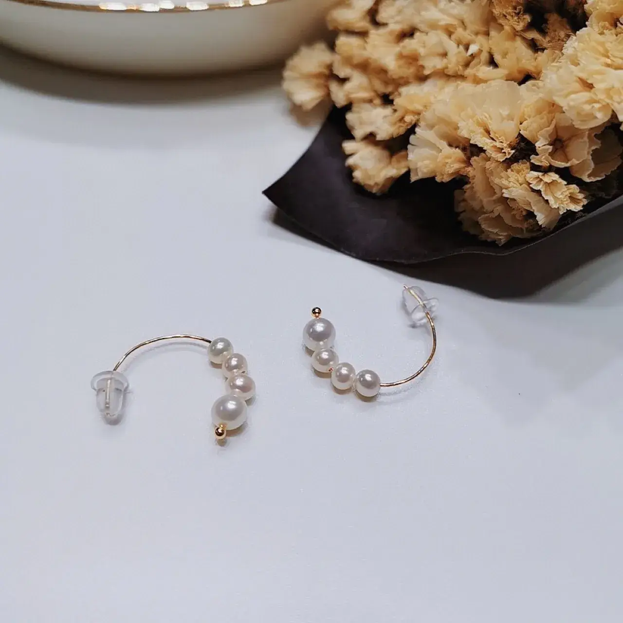 3-4 Pearl Earrings 14K Gold Cold Style Elegant - Image 3