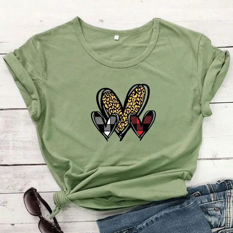 Red Heart Print T-Shirt for Women Valentine's Day - Image 4