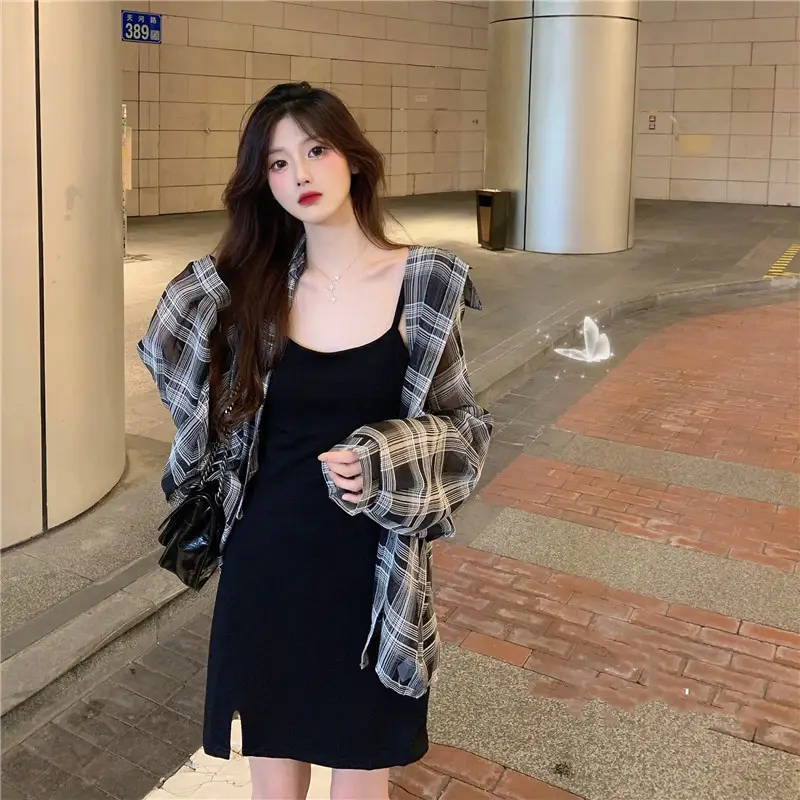 2025 Summer Korean Style Plaid Long Sleeve Top for Women - Image 3