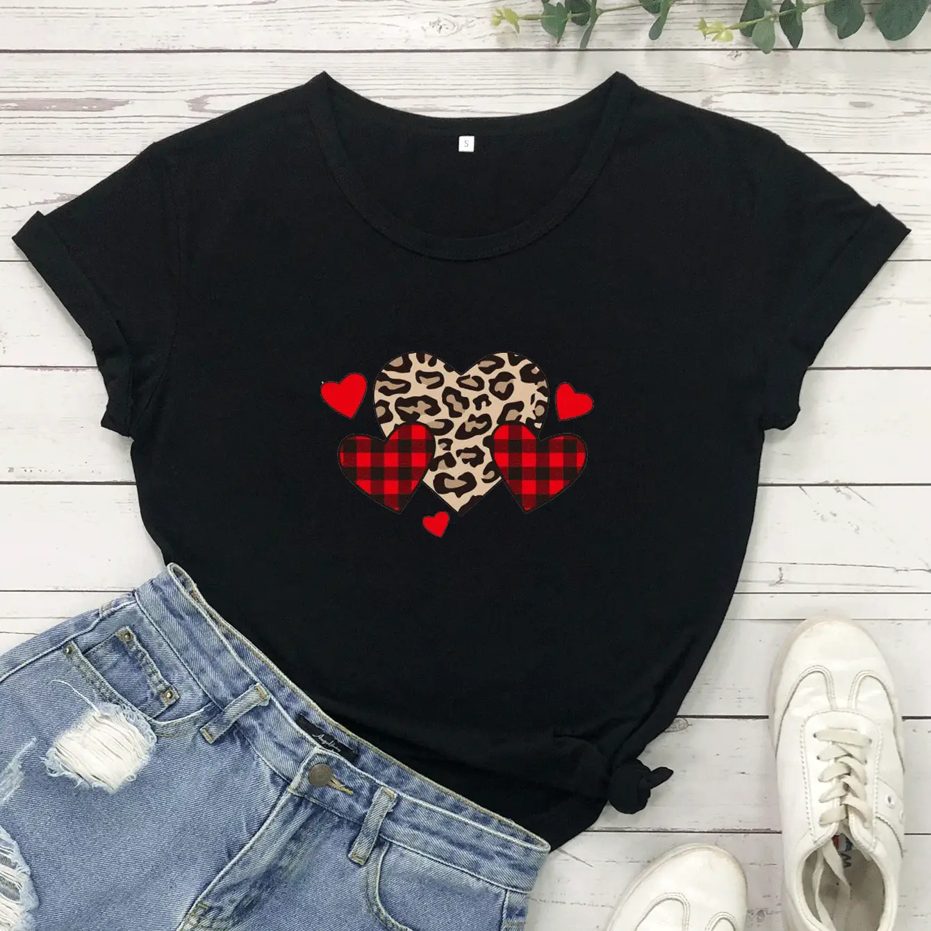 Valentine T-Shirt Grey Heart Plaid Leopard Print