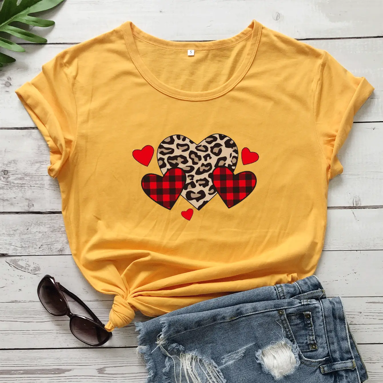 Valentine T-Shirt Grey Heart Plaid Leopard Print