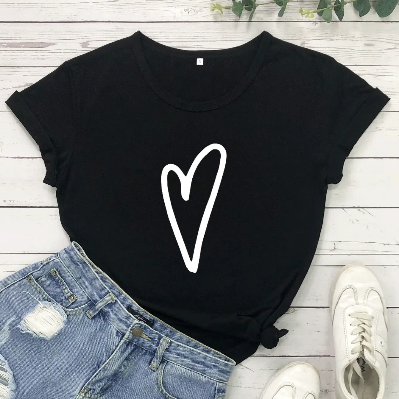 Black Heart Print T-Shirt for Women Short Sleeve - Image 2