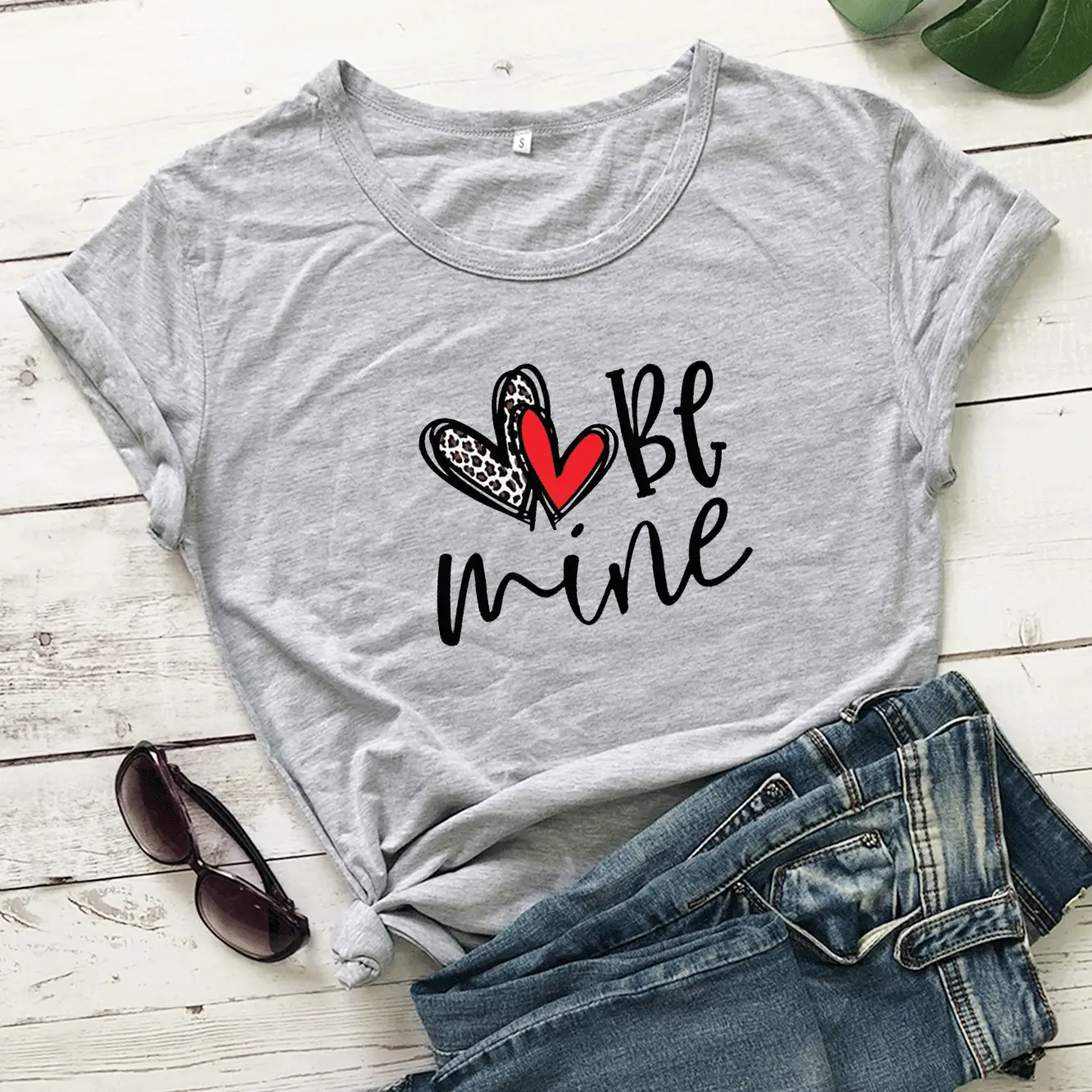 Valentine T-Shirt "Be Mine" Heart Print Grey Short Sleeve - Image 2