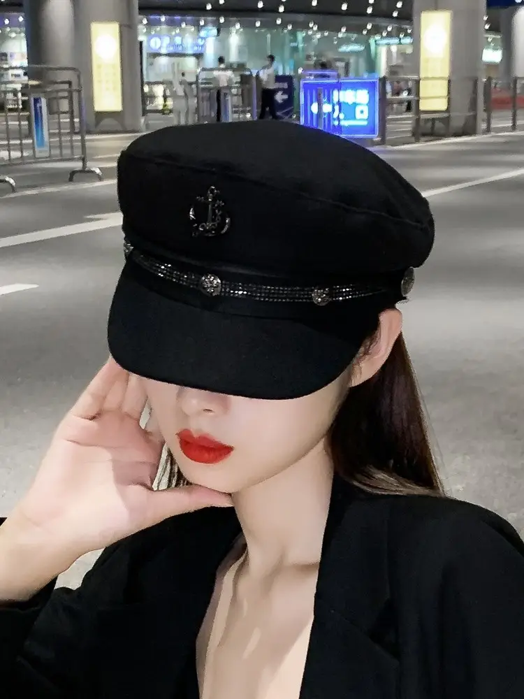 Black British Retro Wool Beret for Women — feature 5
