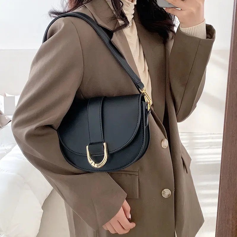 Women's Saddle Bag Retro Crossbody Shoulder Bag Black - Image 6