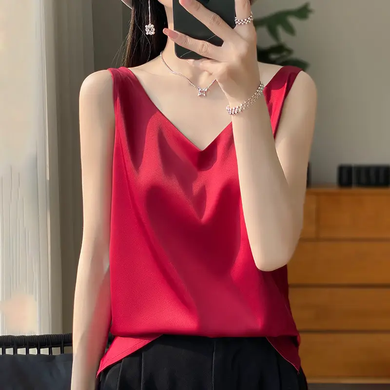 Women's Silk V-Neck Vest with White Bottoming - Image 11