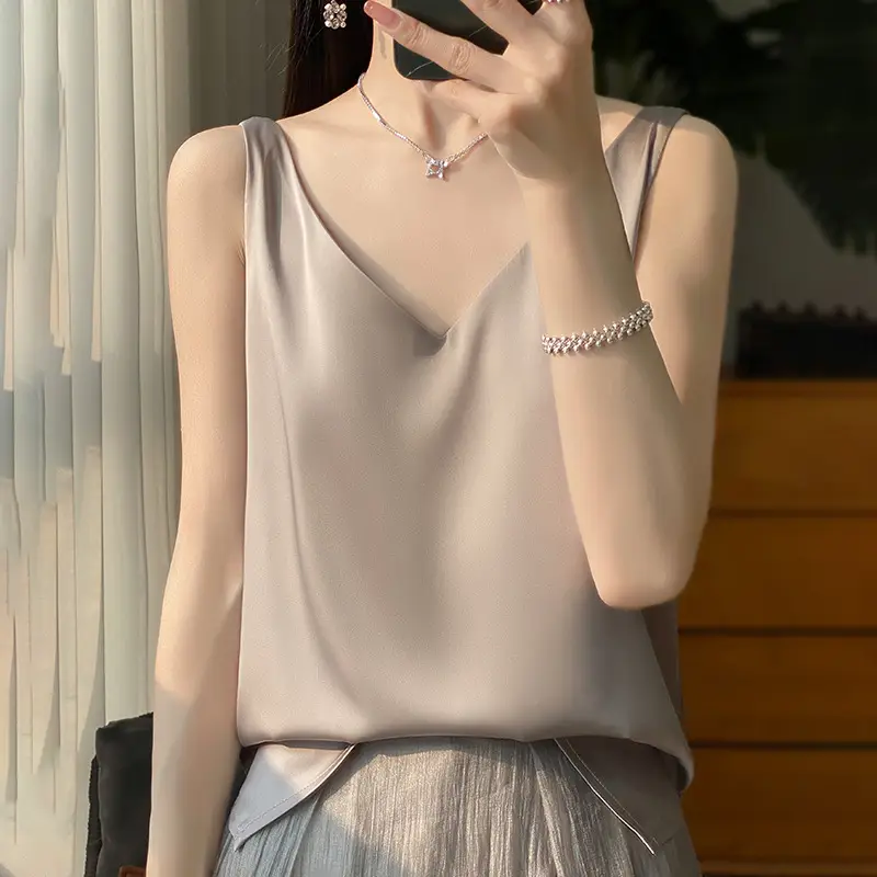 Women's Silk V-Neck Vest with White Bottoming - Image 2