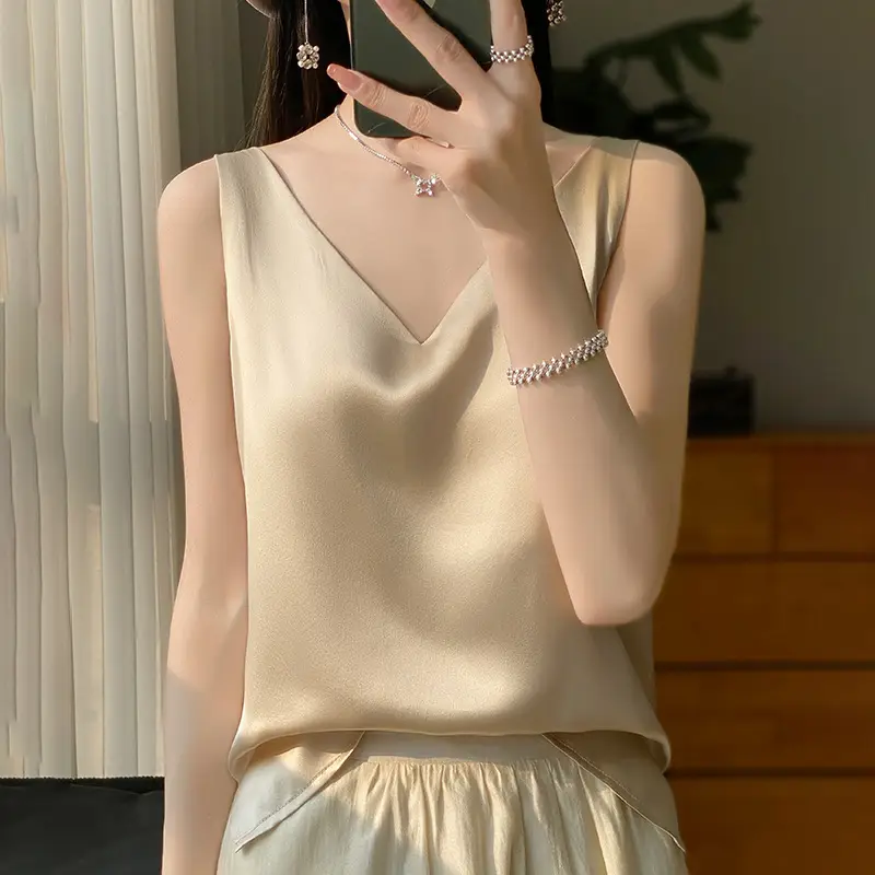 Women's Silk V-Neck Vest with White Bottoming - Image 6