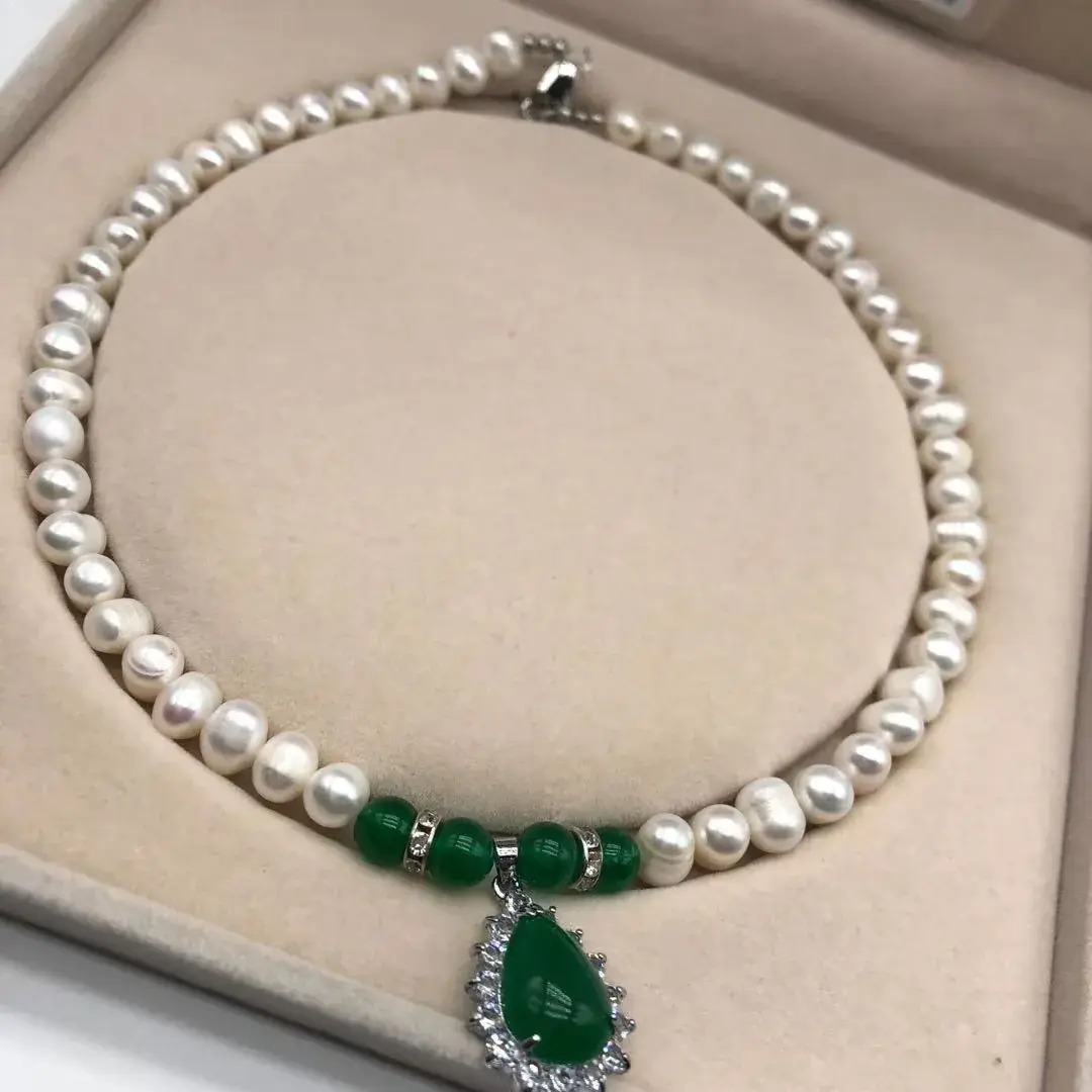 Natural Freshwater Pearl Necklace with Green Chalcedony Pendant — feature 47