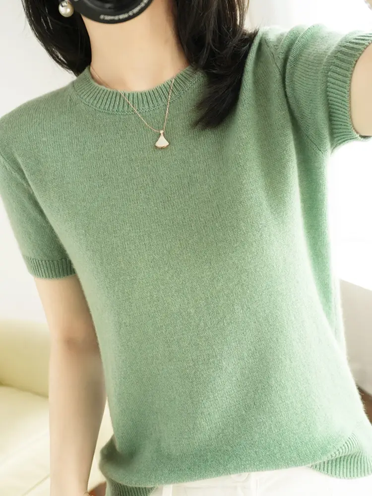 Women's Pink Knitted Pullover T-Shirt Round Neck Short Sleeve - Image 4