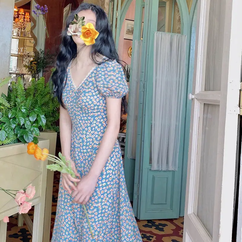 Pastoral Floral Dress V-Neck Puff Sleeve Blue - Image 3