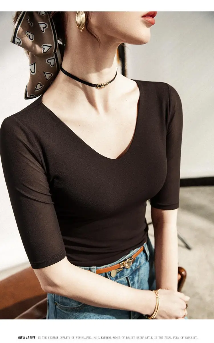 New Autumn Slim Fit V-Neck Polo Top Solid Color — feature 13