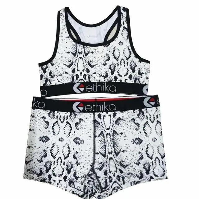 Ethika Printed Yoga Suit Women Parrot Design Shorts Set - Image 6