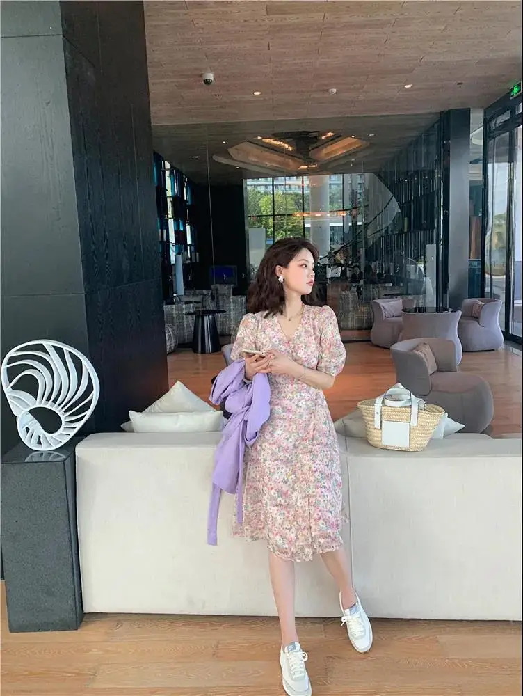 2024 Floral Chiffon V-Neck Dress for Women — feature 15