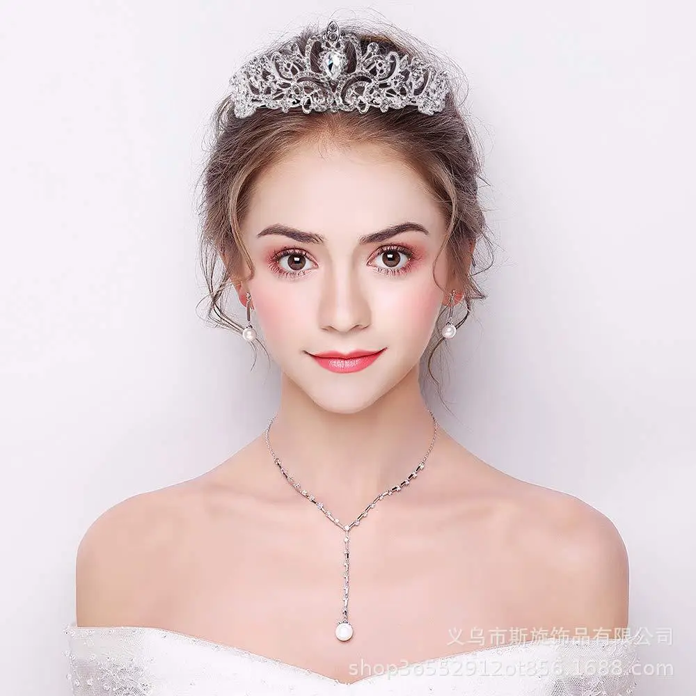Elegant Crystal Bridal Crown for Women - Image 21