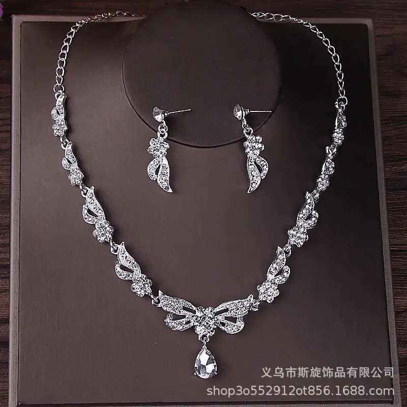 Elegant Crystal Bridal Crown for Women - Image 14