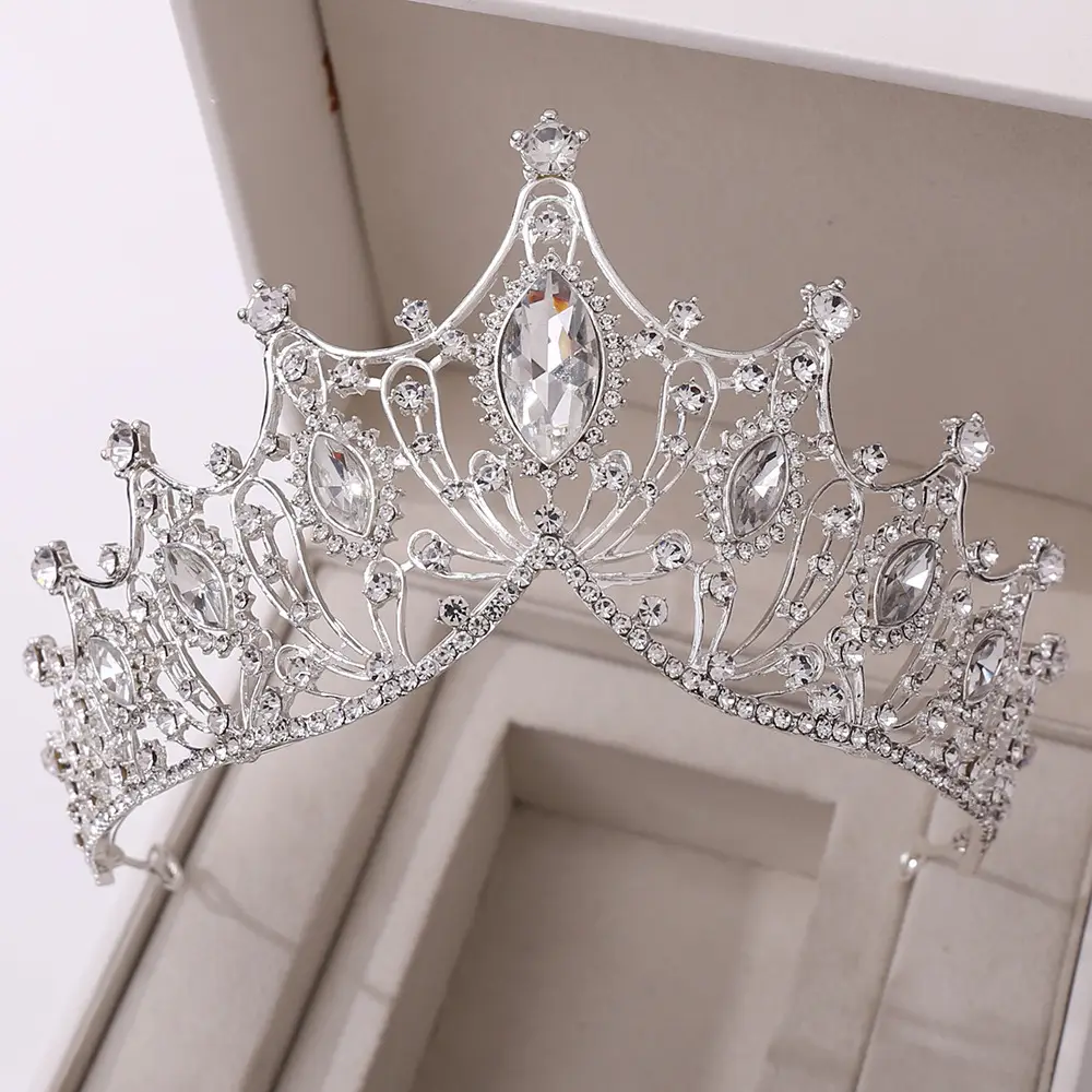 Elegant Crystal Bridal Crown for Women - Image 16