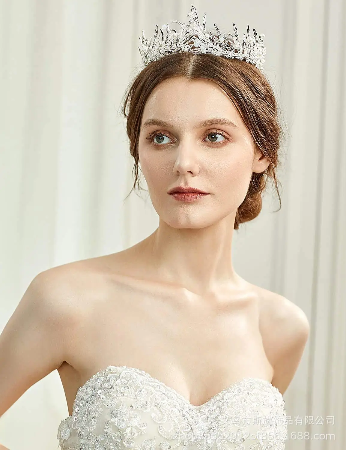 Elegant Crystal Bridal Crown for Women - Image 4