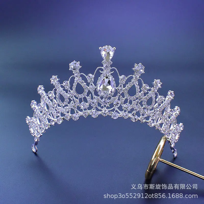 Elegant Crystal Bridal Crown for Women - Image 9