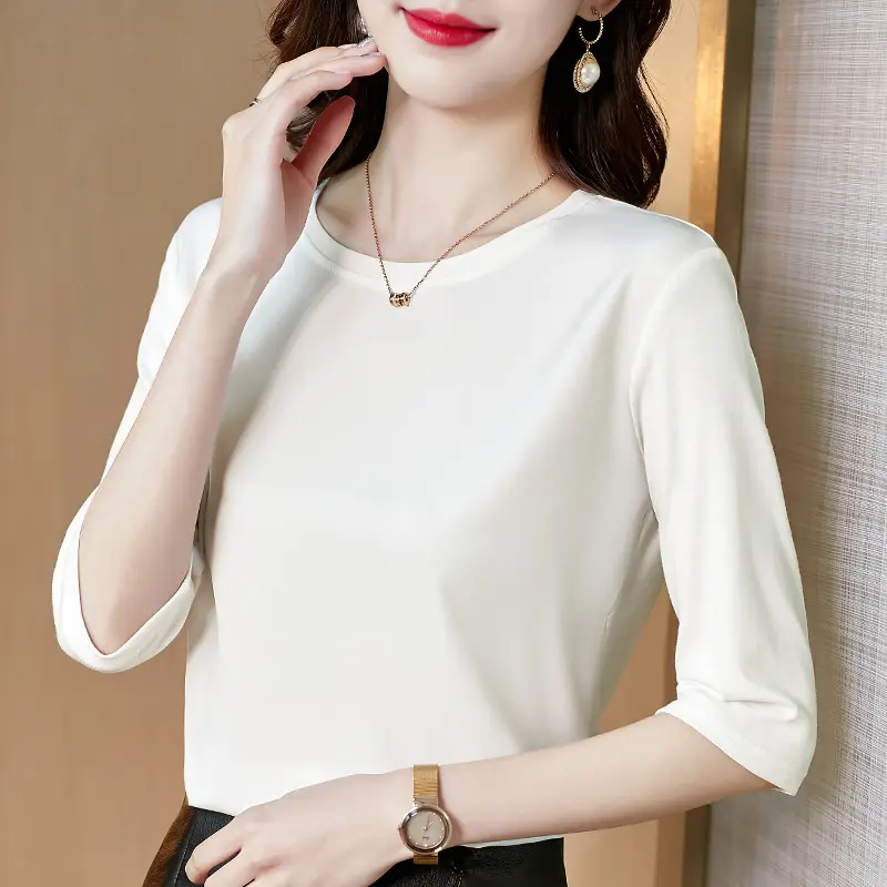 2021 White Satin Crewneck T-Shirt Large - Image 9