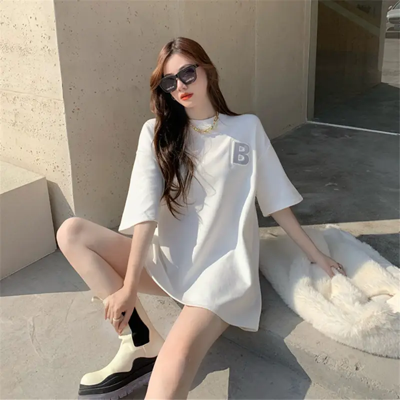 Women 2Pc White B Printed T-Shirt with Fur Bag — feature 18