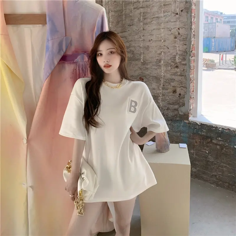 Women 2Pc White B Printed T-Shirt with Fur Bag — feature 19
