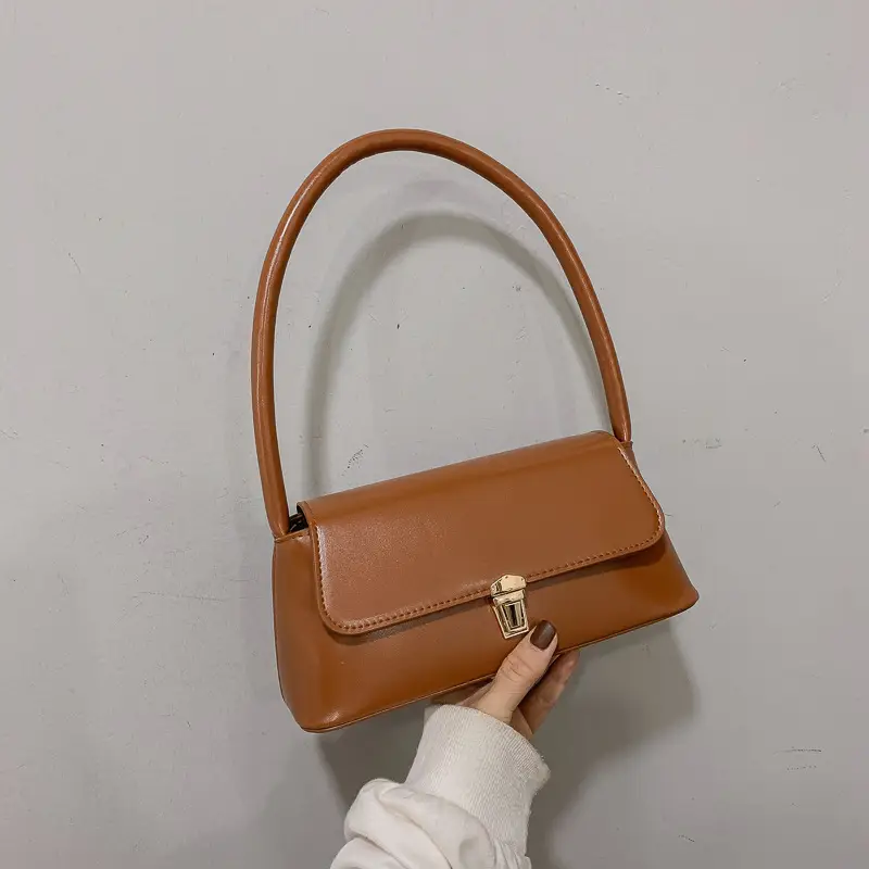 Women's Beige Armpit Bag with Chain Clasp - Image 6