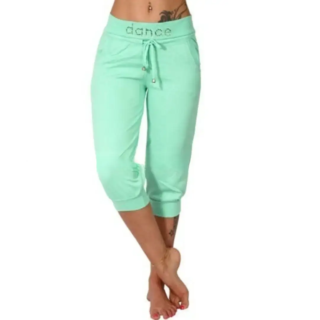 Women Black Cropped Sports Pants Medium Loose Fit