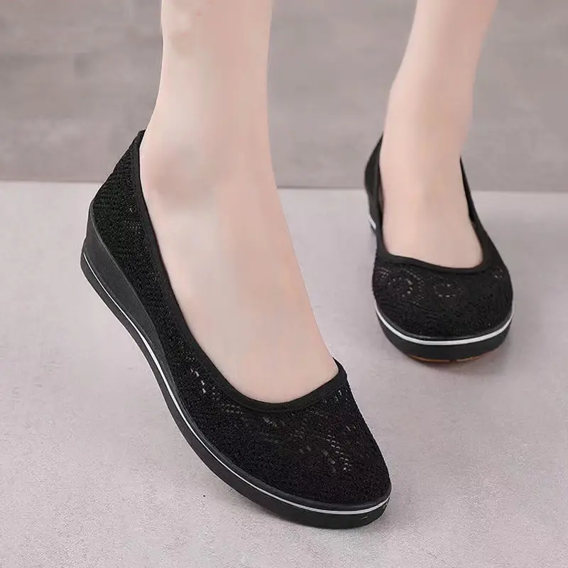 One-Piece Style Hospital Nurse Shoes, White Wedge-Heeled Women's Shoes, Women's Beauty and Comfort Canvas White Shoes, Work Shoes Wholesale