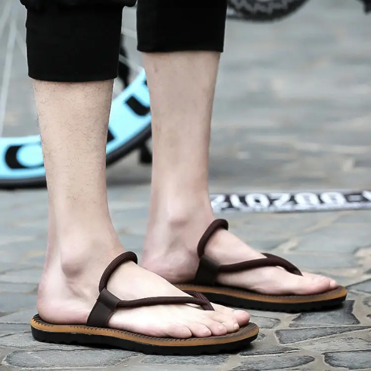 Men's Casual Flip Flops Summer Sandals Brown