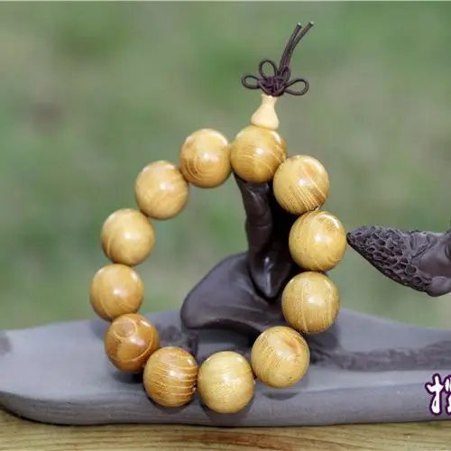 Small Leaf Red Sandalwood Buddha Beads Bracelet - Image 14