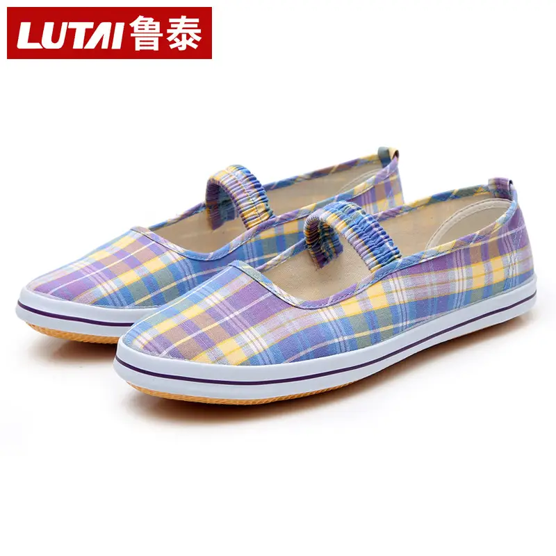 Lutai Mom Shoes Soft and Lightweight Beef Sole Plaid Shoes Summer Middle-aged and Elderly Slip-on Casual Women's Shoes - Image 12