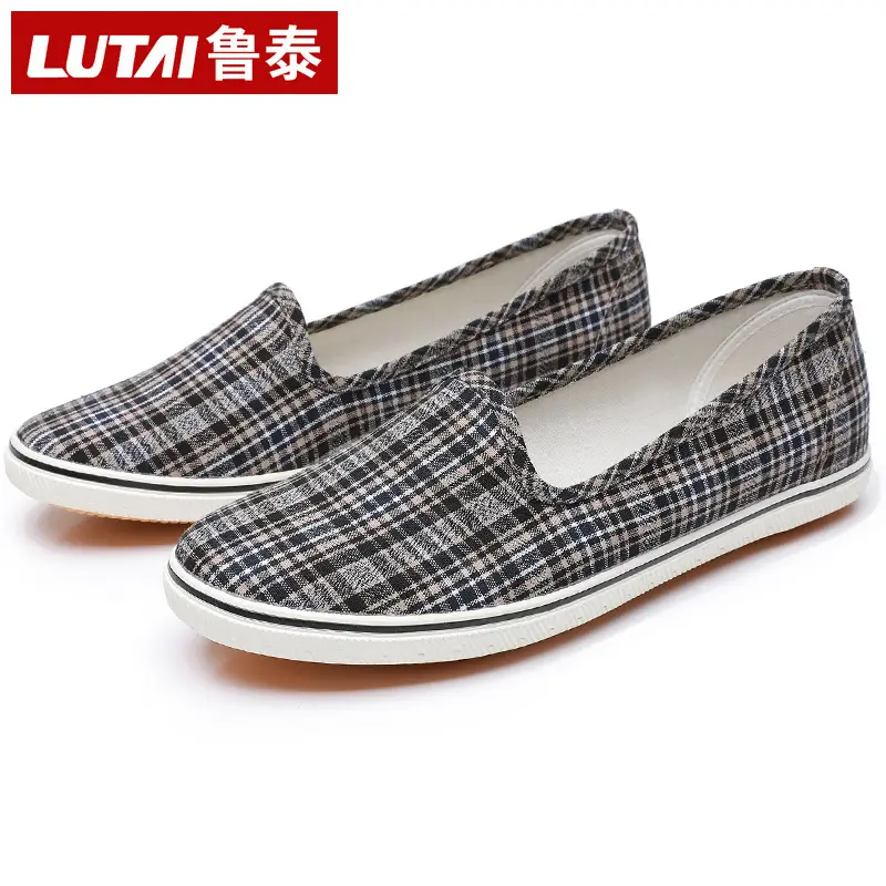 Lutai Mom Shoes Soft and Lightweight Beef Sole Plaid Shoes Summer Middle-aged and Elderly Slip-on Casual Women's Shoes - Image 8