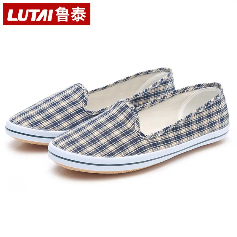 Lutai Mom Shoes Soft and Lightweight Beef Sole Plaid Shoes Summer Middle-aged and Elderly Slip-on Casual Women's Shoes - Image 9
