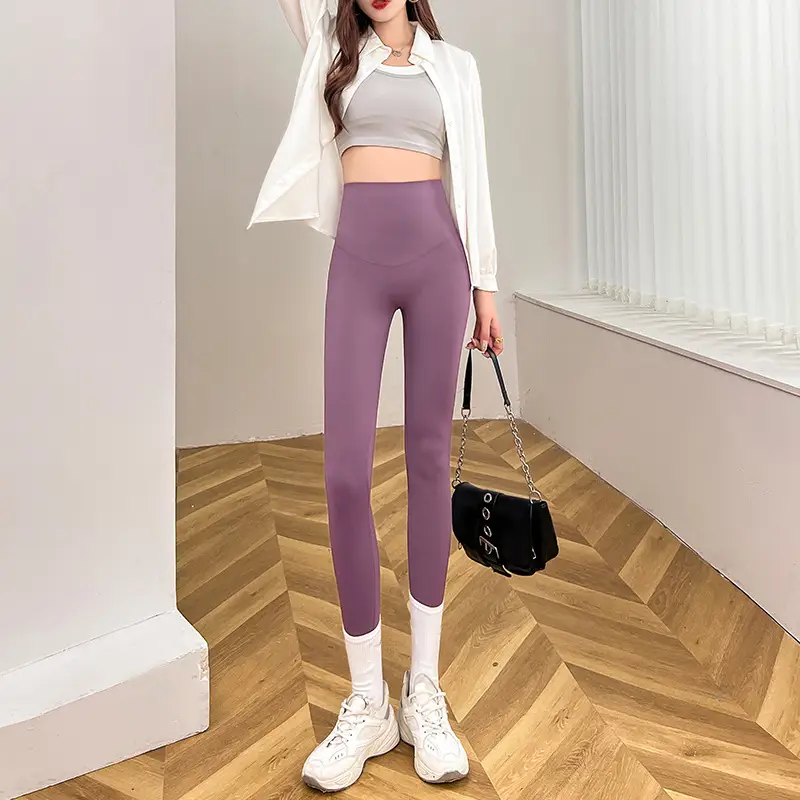 Korean Style Black Hip-Lifting Yoga Leggings