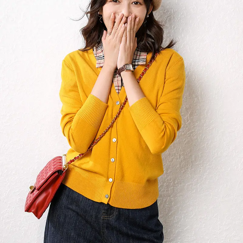 Women Red Knitted Cardigan 2024 Winter Sweater Small - Image 25