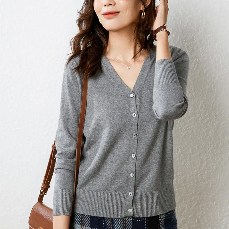 Women Red Knitted Cardigan 2024 Winter Sweater Small - Image 2
