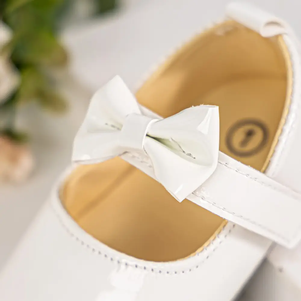 White Bow Soft Sole Toddler Shoes — feature 9