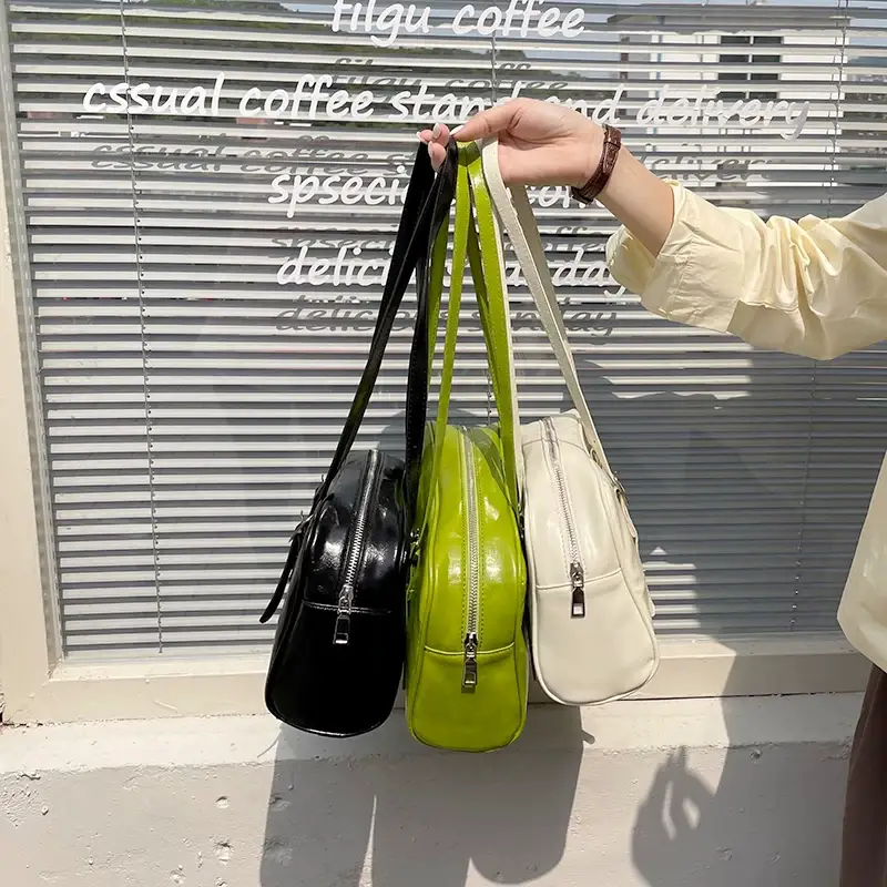 Green Leather Shoulder Bag for Women 2025 — feature 18