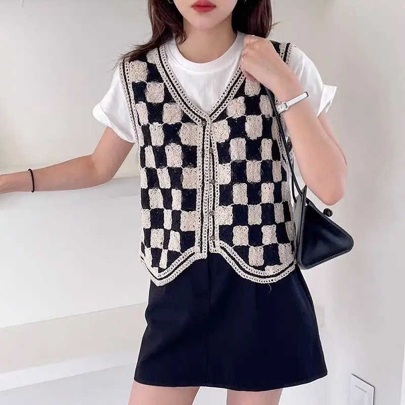Women Sleeveless Knitted Vest Vintage Crochet Hollow Short Cardigan Top - Image 9