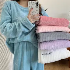 秋冬法兰绒睡衣两件套珊瑚绒家居服新款月牙城休闲条纹暖暖套装女