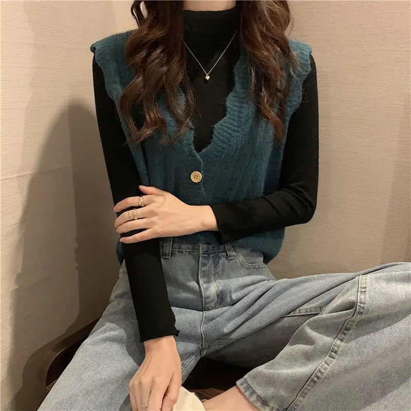 Women's New Cardigan Vest Hollow Knitted White