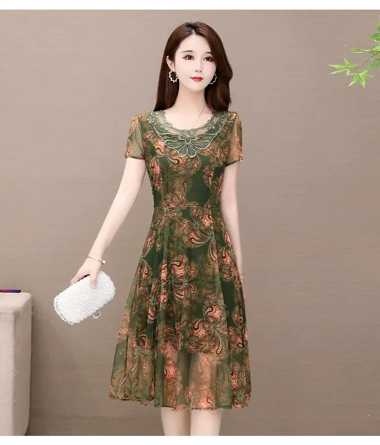 Middle-Aged Elegant Long Skirt Dress Black Floral — feature 17