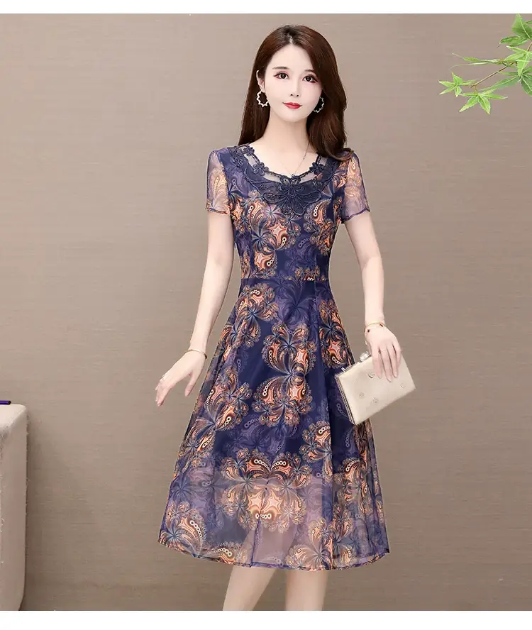 Middle-Aged Elegant Long Skirt Dress Black Floral — feature 21