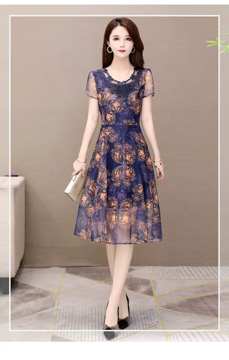 Middle-Aged Elegant Long Skirt Dress Black Floral — feature 22