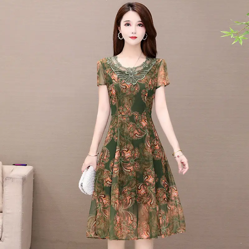 Middle-Aged Elegant Long Skirt Dress Black Floral