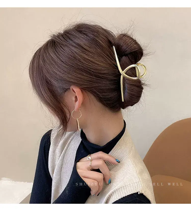 Elegant Gold Shark Clip Hair Grab for Women 11cm — feature 23