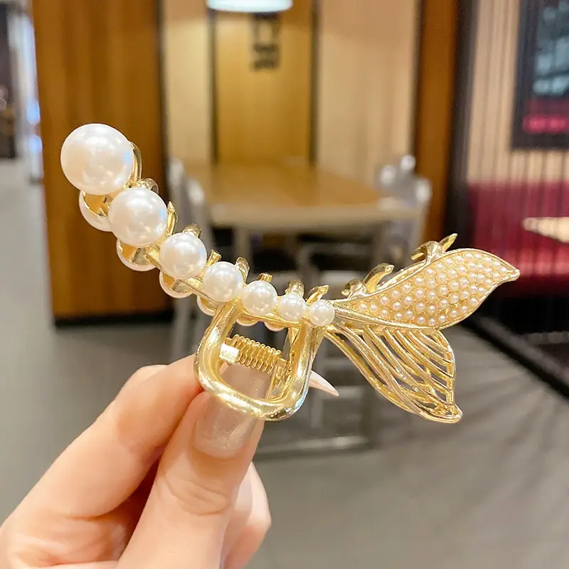 Elegant Gold Shark Clip Hair Grab for Women 11cm - Image 14