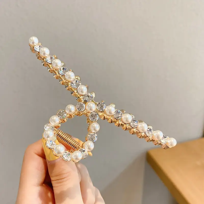 Elegant Gold Shark Clip Hair Grab for Women 11cm - Image 8