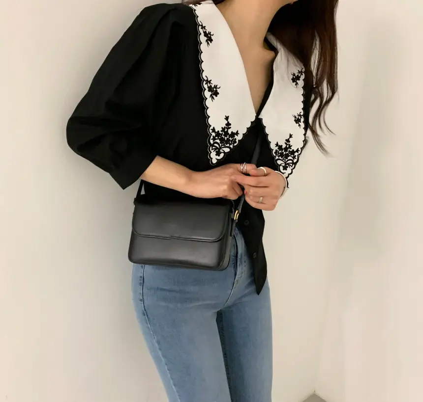 Korean Embroidered Lapel Shirt Women White Black — feature 6